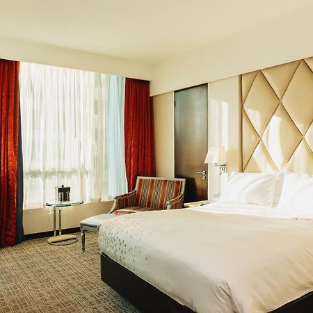 Renaissance Santiago By Marriott Hotel Exterior foto