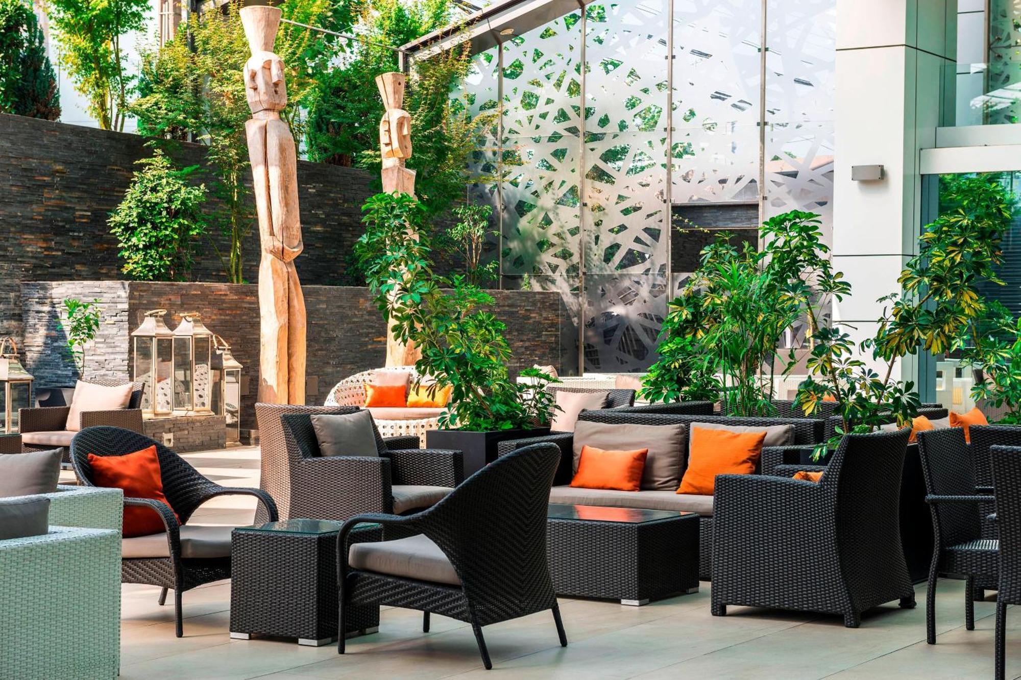 Renaissance Santiago By Marriott Hotel Exterior foto